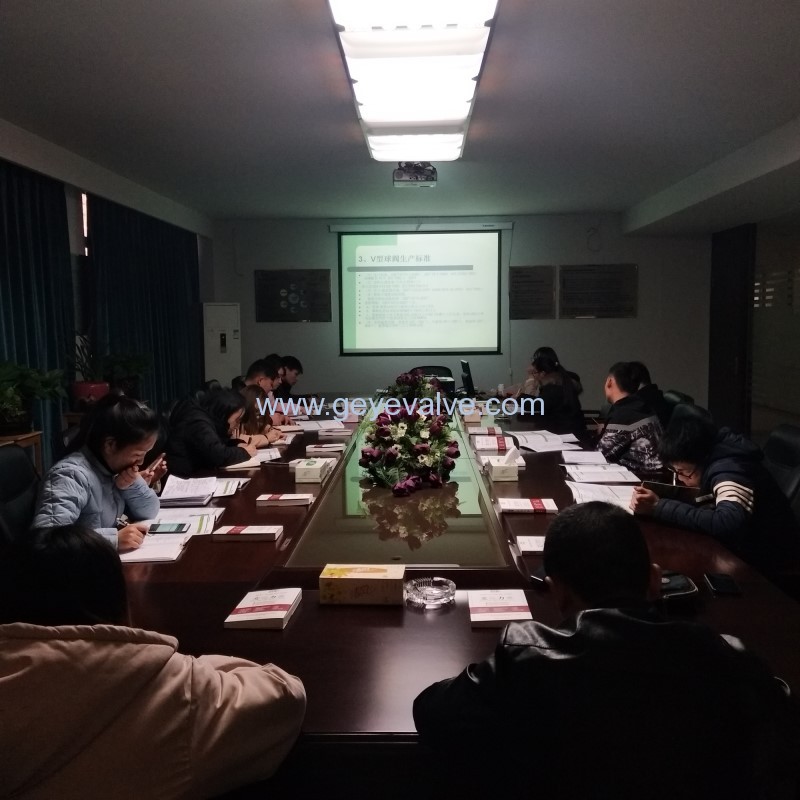 V型球閥培訓(xùn).jpg V型球閥培訓(xùn).jpg